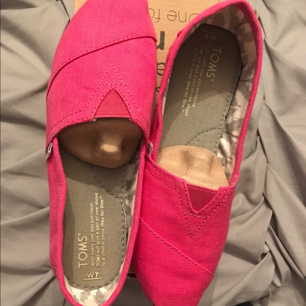 Toms Pink Slip On Women’s Classic Canvas Shoes